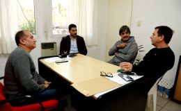 Egüen en Riestra: se reunió con el Delegado Ibarra, Cámara de Comercio y empleados municipales